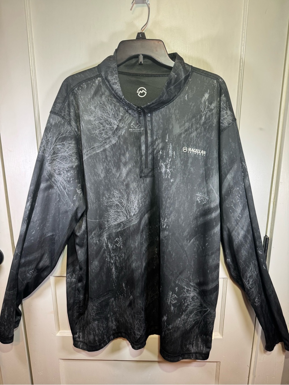 Magellan Outdoors Reversible Realtree Fishing 1/4-Zip Pullover, Size 3XL
